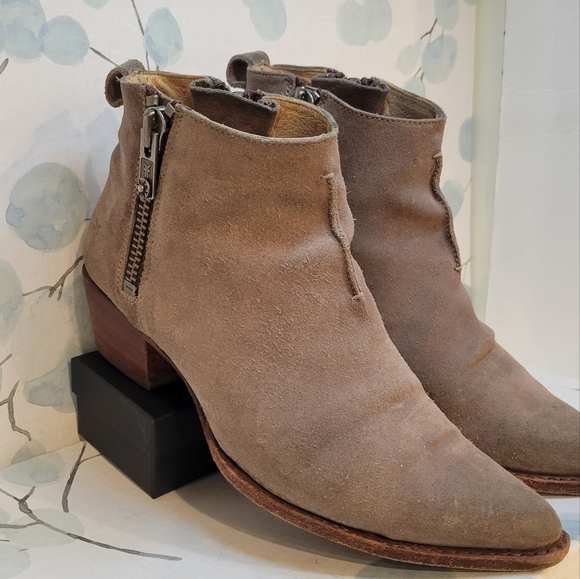 Frye Sacha Moto Shortie Boot Grey Suede 10 B - Picture 2 of 8